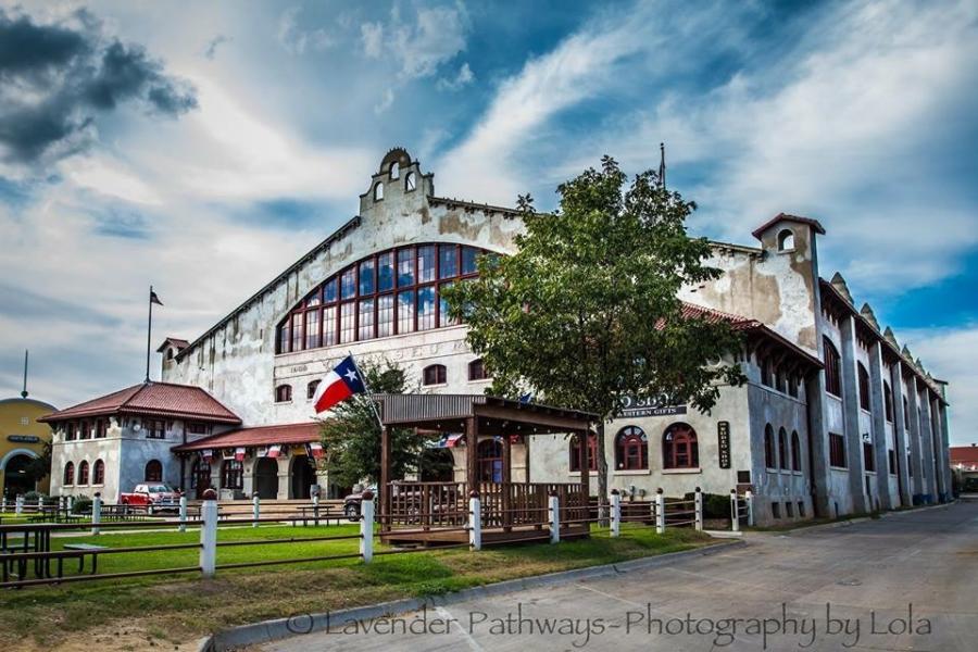 Cowtown Coliseum | Fort Worth Stockyards